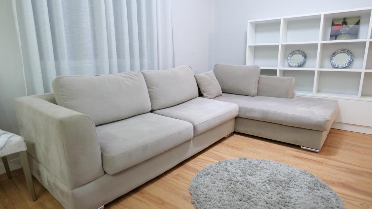 City Center Apartment Niko 04 地拉那 外观 照片