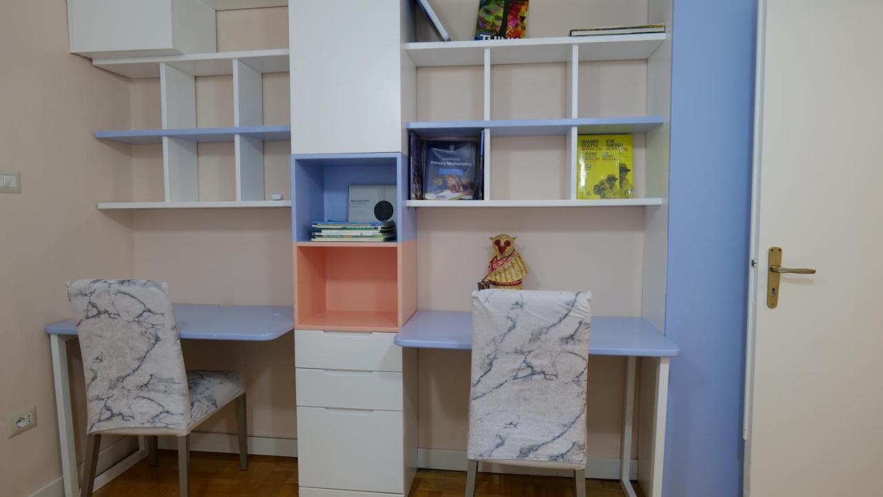 City Center Apartment Niko 04 地拉那 外观 照片